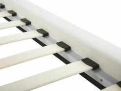 Bed Kunstleer Wit In Diverse Formaten BETIN -slaapkamer Verkoopwinkel undef src sa picid 788920 type whitesh image