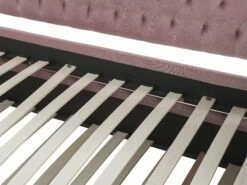 Slaapbank Fluweel Roze 90 X 200 Cm MONTARGIS -slaapkamer Verkoopwinkel undef src sa picid 798318 type whitesh image