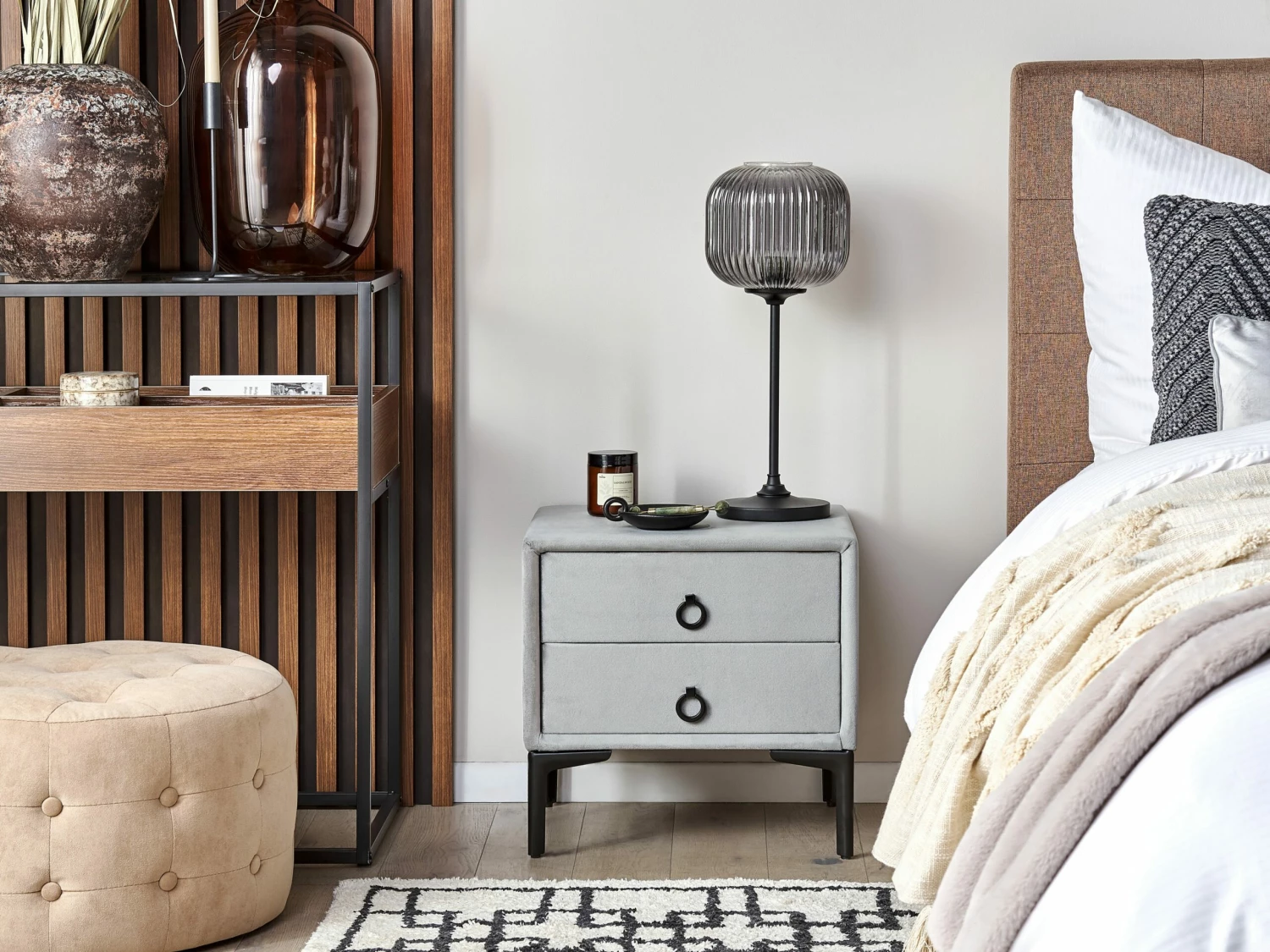 Slaapkamerset Fluweel Lichtgrijs In Diverse Formaten SEZANNE - Afbeelding 4